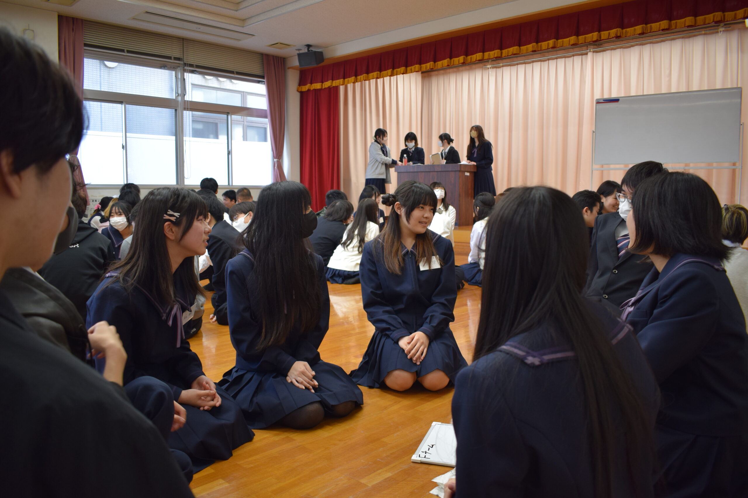 対面式（週5日コース生）